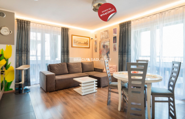 Na sprzedaż: 3-pokojowe mieszkanie - 51,03 m² | Kraków, ul. Niebyła (Wzgórza Krzesławickie)   

   

 Mam przyjemność zaprezent