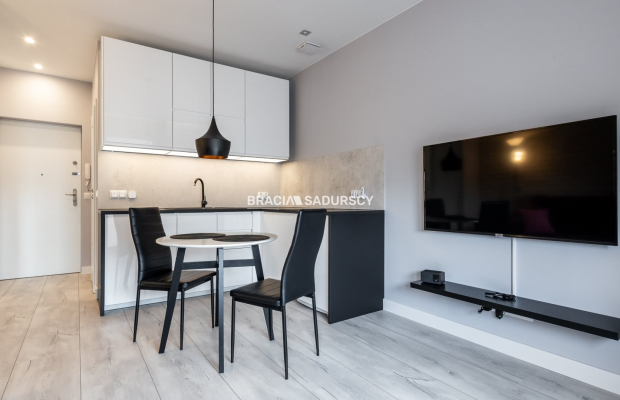os. Hutnicze | 1 pok. | balkon