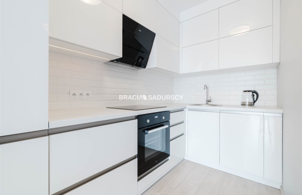 Mieszkanie 2 pok. 38 m² – Kordiana, komunikacja