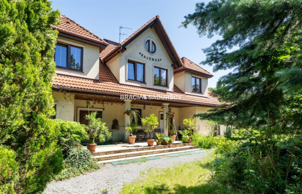 Mieszkanie 155 m2 z tarasem i ogrodem.