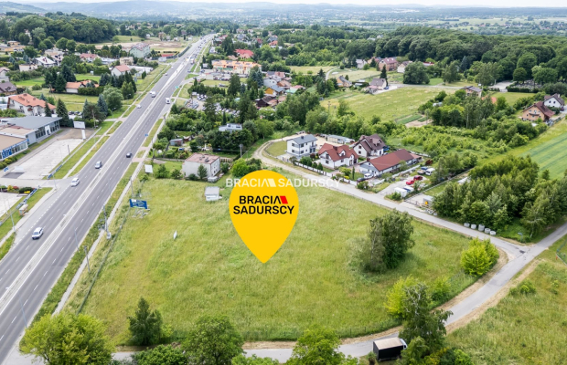 Atrakcyjny teren Tarnów przy drodze 94 