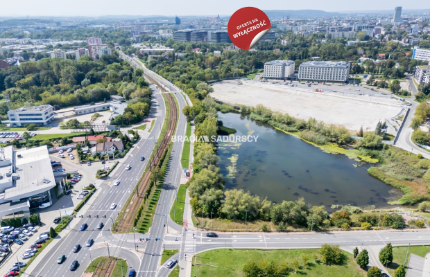 Akademik / Hotel / Biurowiec / Lok. niemieszkalne
