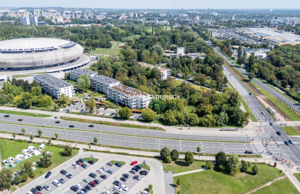 Akademik / Hotel / Biurowiec / Lok. niemieszkalne