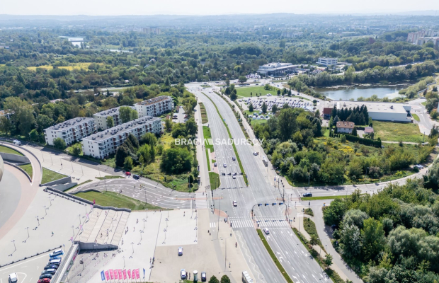 Akademik / Hotel / Biurowiec / Lok. niemieszkalne
