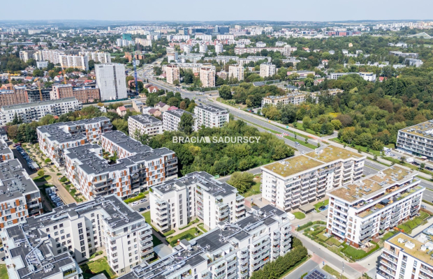 Akademik / Hotel / Biurowiec / Lok. niemieszkalne