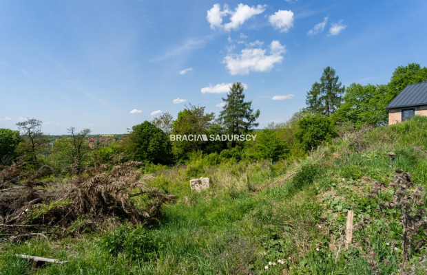 Działka budowlana / 5 ar / Bronowice