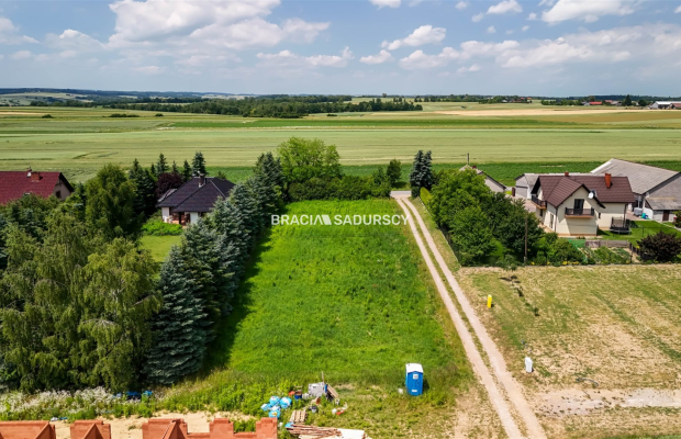 Działka budowlana / uzbrojona / 17 ar / MPZP