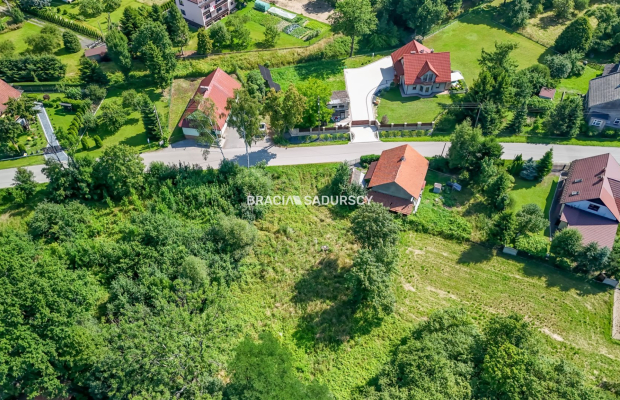 Działka budowlana / uzbrojona / MPZP