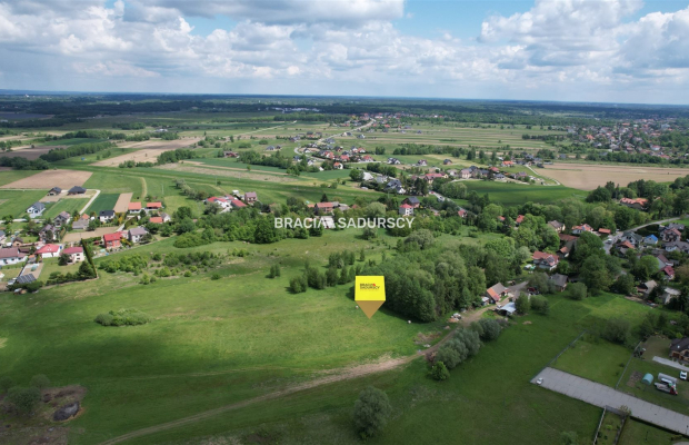 D  ziałka budowlana w Krzeczowie k/Bochni   
 
Oferujemy na sprzedaż działkę budowlaną w Krzeczowie gm. Rzezawa o powierzchni 6