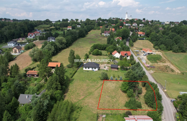🏡  Na sprzedaż: działka budowlana 15 arów - Leńcze, gm. Kalwaria Zebrzydowska  

 📍 Lokalizacja: 

 Oferujemy na sprzedaż atrak