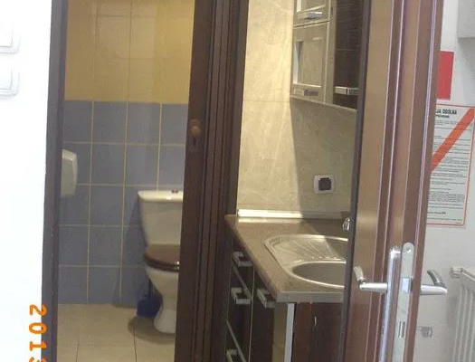 Przestronny lokal na usługi i handel we Wrocławiu