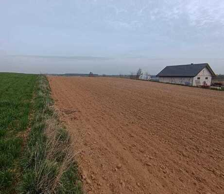 Działka  w bliskiej odległości od Lublina.