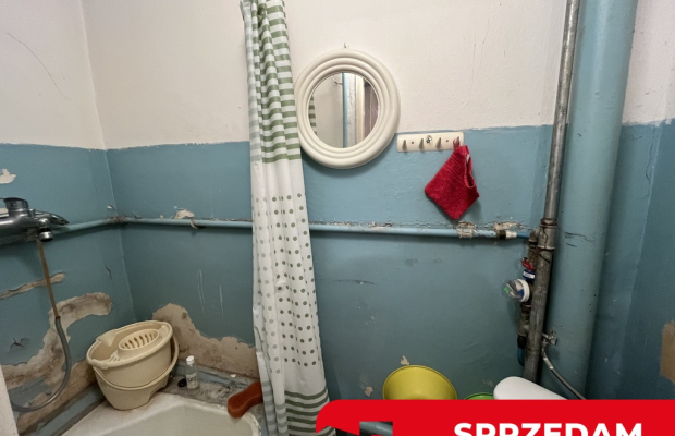 Kawalerka 25 m2 (2-gie piętro) w centrum Puław.