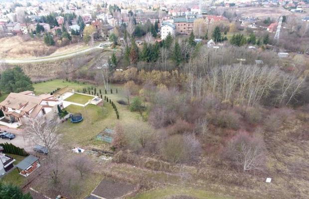 Bardzo ładna i duża działka budowlana w atrakcyjne