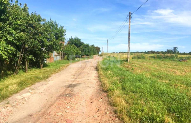 Kożuchów, Podbrzezie Dolne, działka budowlana, 1100 m2, sprzedam, cena 88 000 zł.  
  
Działka budowlana z przeznaczeniem w mie
