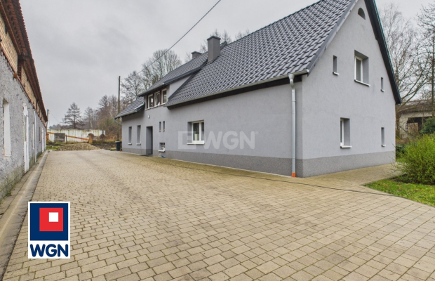 Kożuchów, dom wolnostojący, 250 m2, działka 2666 m2, cena 699 000 zł, sprzedam.  
  
Zapraszam do zapoznania się z ofertą sprze