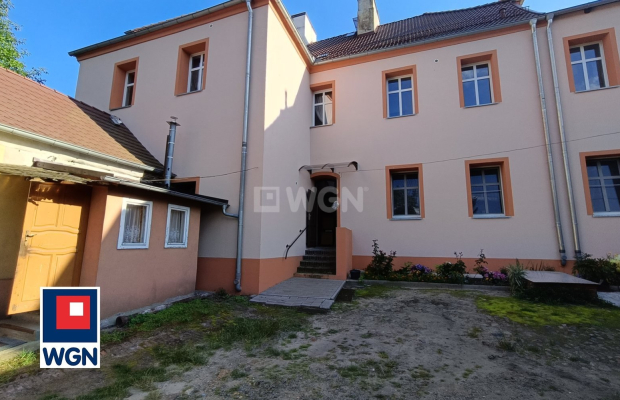 Bytom Odrzański, mieszkanie, 3 pokoje, 70,43 m2, cena 159 000 zł, do remontu, sprzedam.  
  
Zapraszam do zapoznania się z ofer