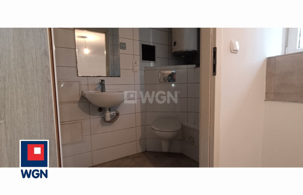 Nowa Sól, lokal, powierzchnia 28 m2, sprzedam, 120 000 zł.  
  
Zapraszam do zapoznania się ze sprzedażą lokalu użytkowego znaj