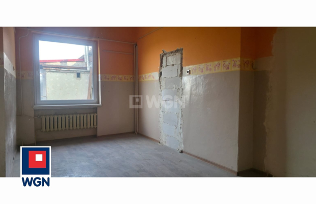 Bobrowniki, gmina Otyń, lokal mieszkalny. mieszkanie, 84 m2, do remontu, sprzedam, 150 000 zł. 
 
Zapraszam do zapoznania się z