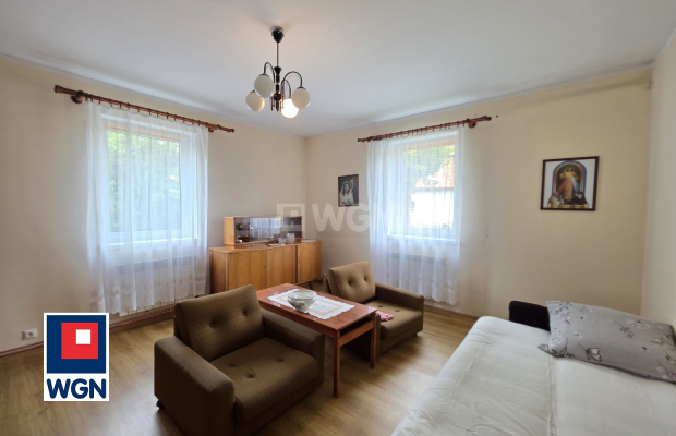 Nowe Miasteczko, mieszkanie, 4 pokoje, parter, 80 m2, sprzedam, 257 000 zł.  
  
Zapraszamy do zapoznania się z bardzo ciekawą 