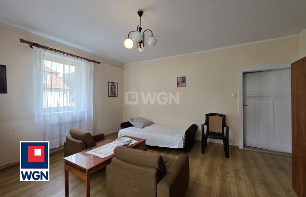 Nowe Miasteczko, mieszkanie, 4 pokoje, parter, 80 m2, sprzedam, 257 000 zł.  
  
Zapraszamy do zapoznania się z bardzo ciekawą 