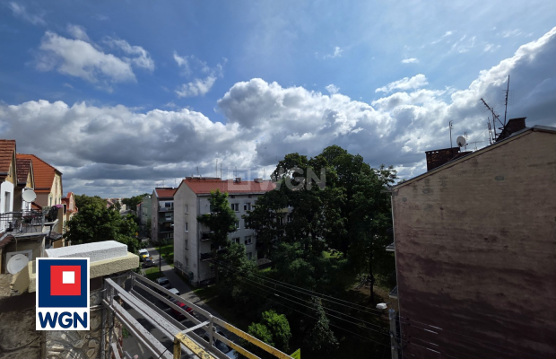 Nowa Sól, mieszkanie, 2 pokoje, 3 piętro, 64 m2, sprzedam, 280 000 zł.  
  
Zapraszamy do zapoznania się z bardzo ciekawą ofert