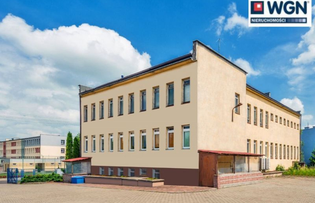 Sępólno Krajeńskie, budynki biurowo-magazynowe, 1021 m2, sprzedam, 690 000 zł, netto.  
  
Biura z zapleczem magazynowym w dobr