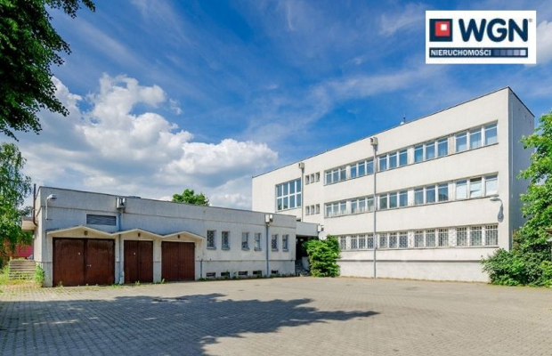 Gostyń, budynki biurowo - magazynowe, 1758 m2, sprzedam, 820 000 zł netto.  
  
Przedmiotem sprzedaży jest prawo użytkowania wi