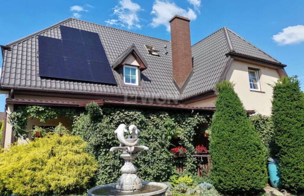 Polkowice, dom, 165 m2, 5 pokoi, 1 250 000 zł, sprzedam.  
  
Na sprzedaż dom wolnostojący, z poddaszem użytkowym, wybudowany w