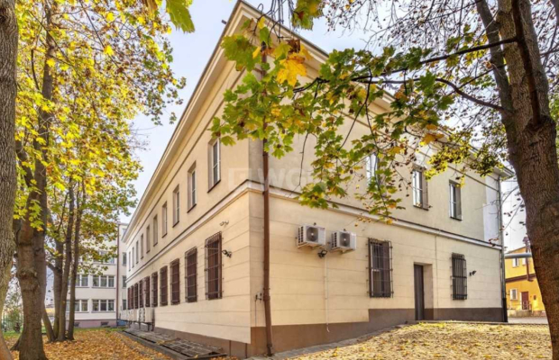 Siedlce, kompleks budynków biurowo - mieszkalnych, 3415 m2, sprzedam, 2 520 000 zł, netto.  
  
Kompleks budynków z przeznaczen
