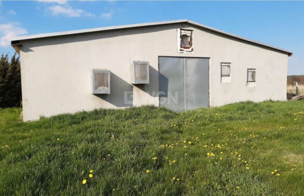 Lubków, gmina Warta Bolesławiecka, hala wraz z zabudowaniami, 550m2, wynajem 5500 zł.  
  
Na wynajem hala (usługowo-przemysłow