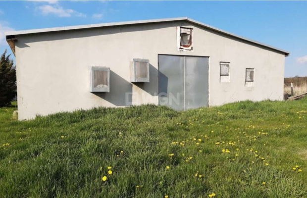 Lubków, gmina Warta Bolesławiecka, hala wraz z zabudowaniami, 550m2, wynajem 5500 zł.  
  
Na wynajem hala (usługowo-przemysłow