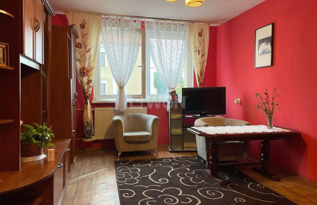Ścinawa, mieszkanie 2 pokoje, pierwsze piętro, 38 m2, sprzedam, 155 000 zł.  
  
Na sprzedaż jasne rozkładowe mieszkanie w blok