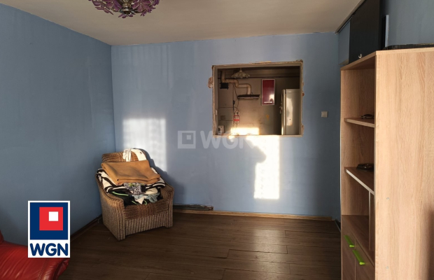 Przemków, mieszkanie 2 pokoje, 44,2 m2, sprzedam, cena 100 000 zł.  
  
Sprzedam mieszkanie w kamienicy w centrum Przemkowa.  
