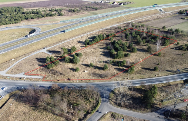 Lubin, Chróstnik, grunt inwestycyjny, 1,420 ha, 2 500 000 zł, Sprzedam.  
  
Na sprzedaż atrakcyjnie położony grunt inwestycyjn