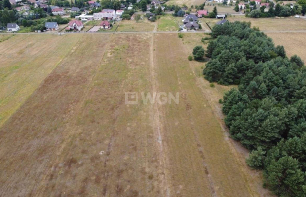Sobin, działka usługowa, 0,6506 ha, 460 000zł, sprzedam.  
  
Na sprzedaż działka usługowa o powierzchni 65 ar, położona w Sobi