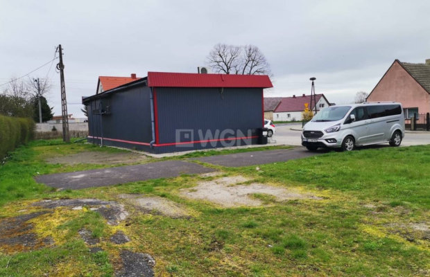 Buczyna, gmina Radwanice, powiat polkowicki, lokal 90 m2, działka 900 m2, 140 000 zł, sprzedam.  
  
Na sprzedaż lokal handlowo
