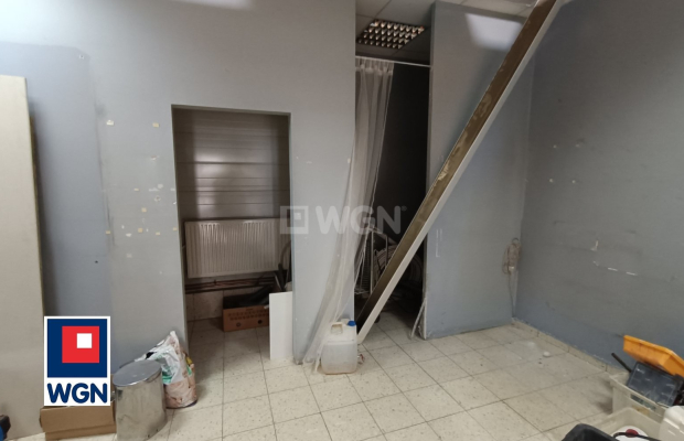 Polkowice, wynajmę lokal, 22,60 m2, koszt najmu 1092,00 zł netto.  
  
Na wynajem lokal położony w Centrum Handlowym Muszkieter