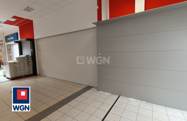 Polkowice, wynajmę lokal, 26,50 m2, koszt najmu 1113,00 zł netto.  
  
Na wynajem lokal położony w Centrum Handlowym Muszkieter