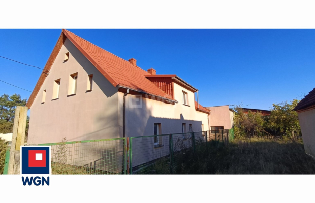 Karpie, gmina Przemków, dom, 180 m2, sprzedam, 299 000 zł, działka 2600 m2, zabudowania gospodarcze.  
  
Zapraszam do zapoznan