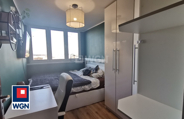 Polkowice, mieszkanie 3 pokoje, 72 m2, balkon, sprzedam, 430 000 zł.  
  
Na sprzedaż mieszkanie na 10 piętrze w wieżowcu na ul