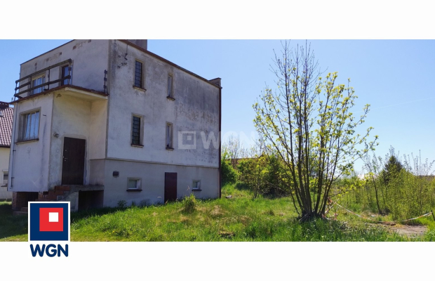 Radwanice, powiat Polkowice, dom, 4 pokoje, 200 m2, działka 1000 m2, sprzedam, cena 350000 zł.  
REZERWACJA 
  
Na sprzedaż dom