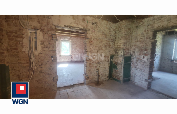 Wierzbowa, gmina Gromadka, sprzedam dom, 150 m2, działka 10 ar, do remontu, 219 000 zł.  
  
Zaprasza do zapoznania się z ofert