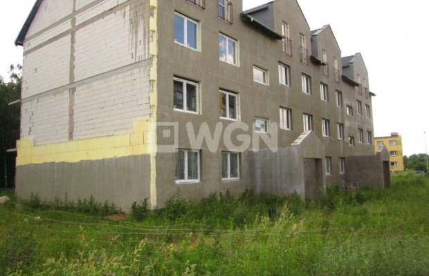 Chocianów, działka inwestycyjna, 3233 m2, zabudowana budynkiem wielorodzinnym, sprzedam, 1 990 000 zł. 
  
Budynek nowy, w stan