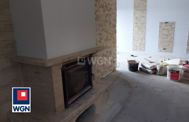 Szprotawa, dom 120 m2, 5 pokoi, cena 580 000 zł, sprzedam.  
  
Na sprzedaż dom piętrowy, jednorodzinny, w pełni podpiwniczony 