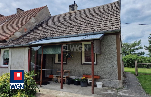 Brzeźnica, dom 79 m2, sprzedam, cena 329 000 zł.  
  
 Oferta wyłącznie w WGN Nieruchomości!  
  
 Sprzedam mały dom w Brzeźnic