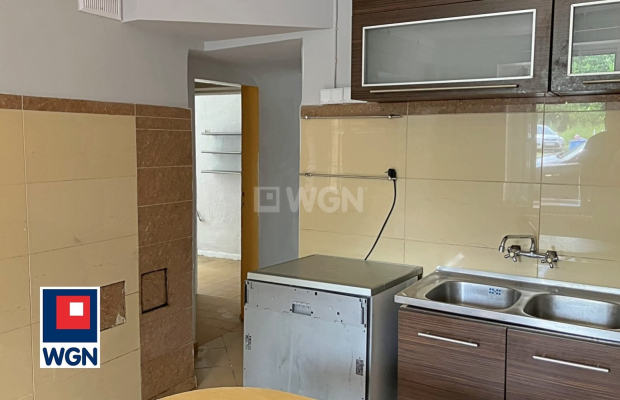 Brennik, gmina Ruja, dom 4 pokoje, około 330 m2, działka 20 arów, sprzedam cena 300 000 zł  
  
NOWA CENA!!  
  
Oferuję na spr