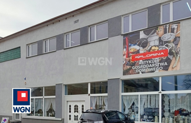 Przemków, lokal handlowo-usługowy, parter, 230 m2, wynajmę, 5 000 zł netto.  
  
Ofertuję lokal handlowo-usługowy na wynajem w 