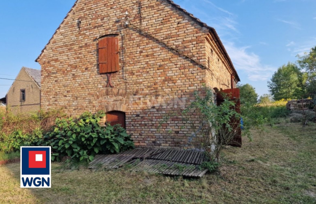 Lubiechów, dom 4 pokoje, 115 m2. sprzedam, cena 349 000 zł.  
Nowa cena!  
  
 Oferta wyłącznie w WGN Nieruchomości.  
  
 Sprz