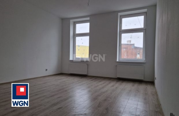 Szprotawa, mieszkanie 3 pokoje, 93,45 m2, cena 467 000 zł, sprzedam.  
  
Na sprzedaż oferuję Państwu przestronny apartament po